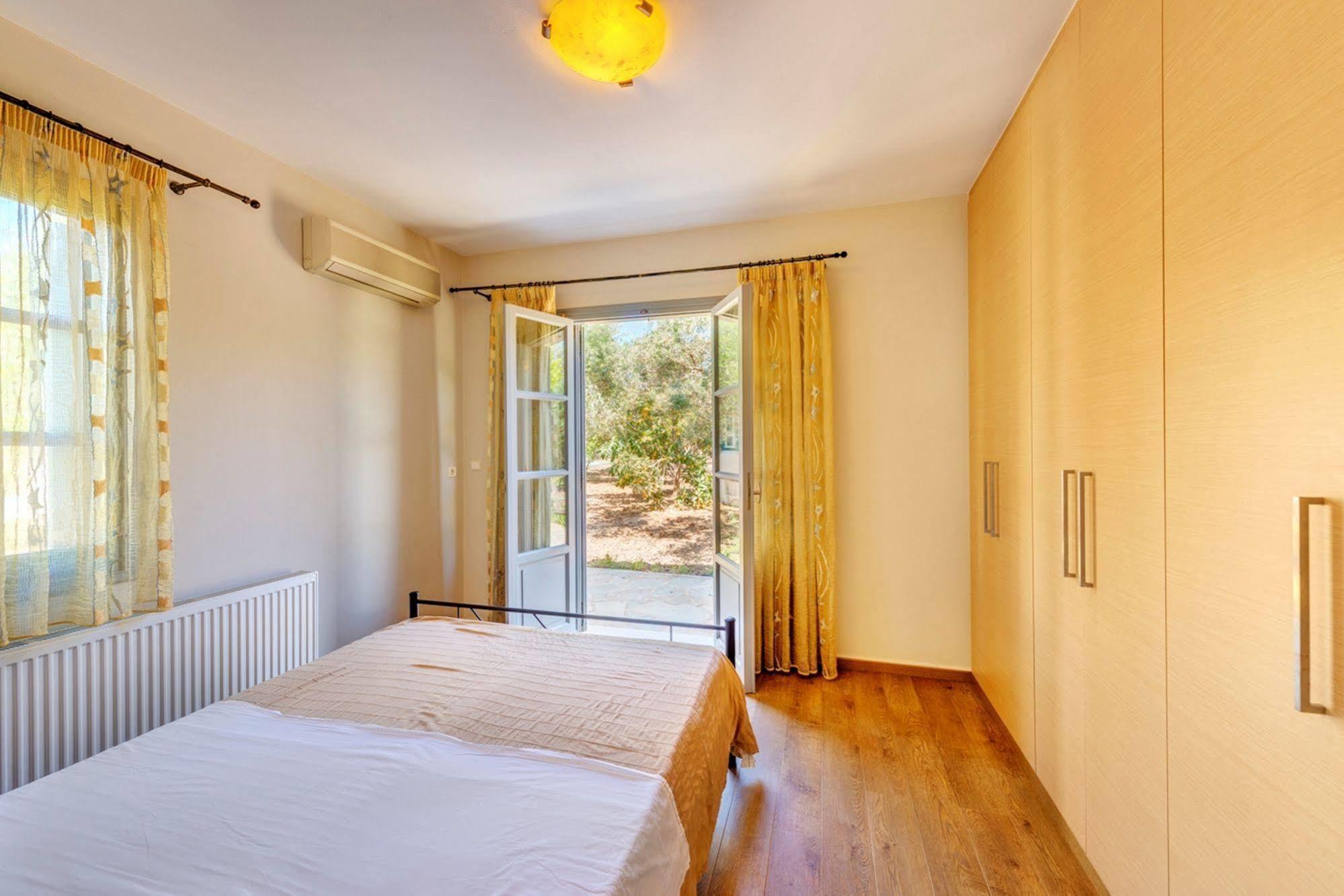 Villa Delona Engaraí Екстериор снимка