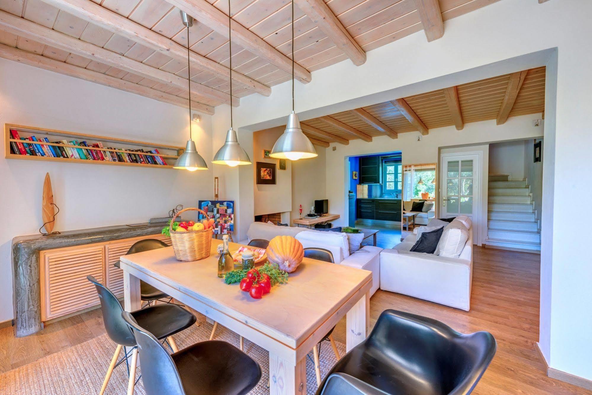 Villa Delona Engaraí Екстериор снимка